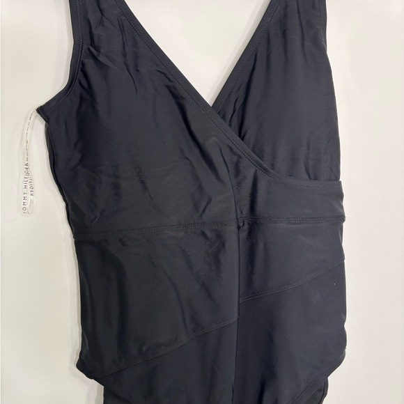 Tommy Hilfiger ladies swimsuit - Picture 1 of 4
